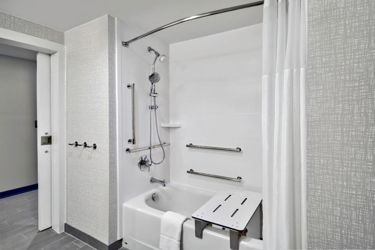 Hampton Inn Abingdon Luaran gambar