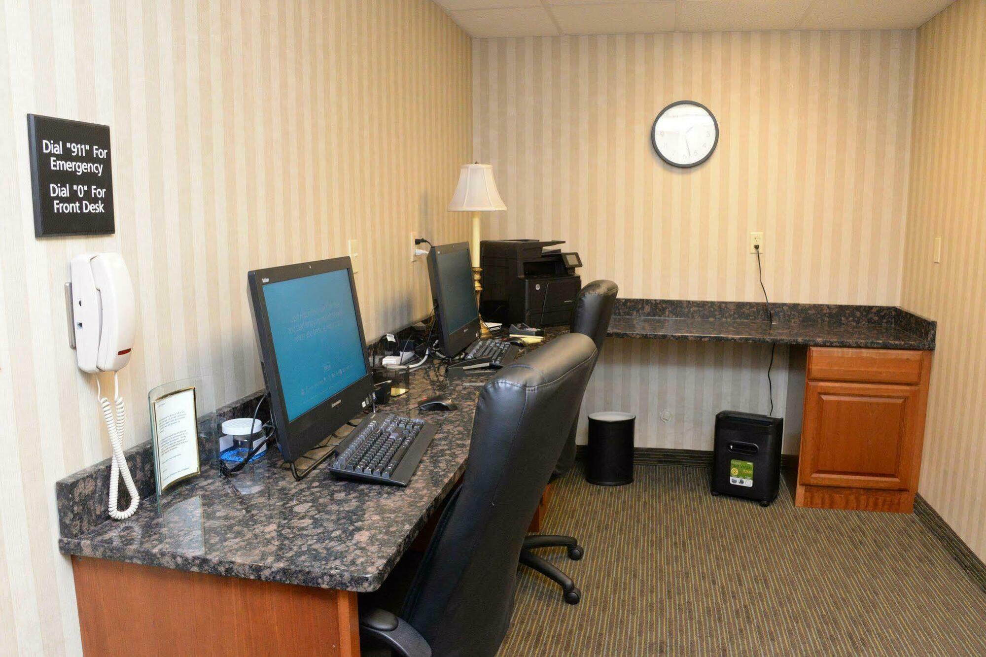 Hampton Inn Abingdon Luaran gambar